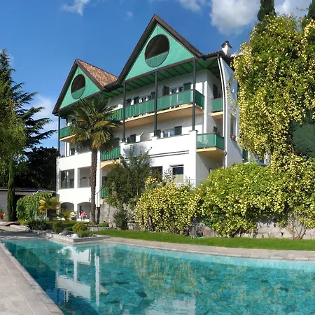 Verdorfer Szálloda 3*